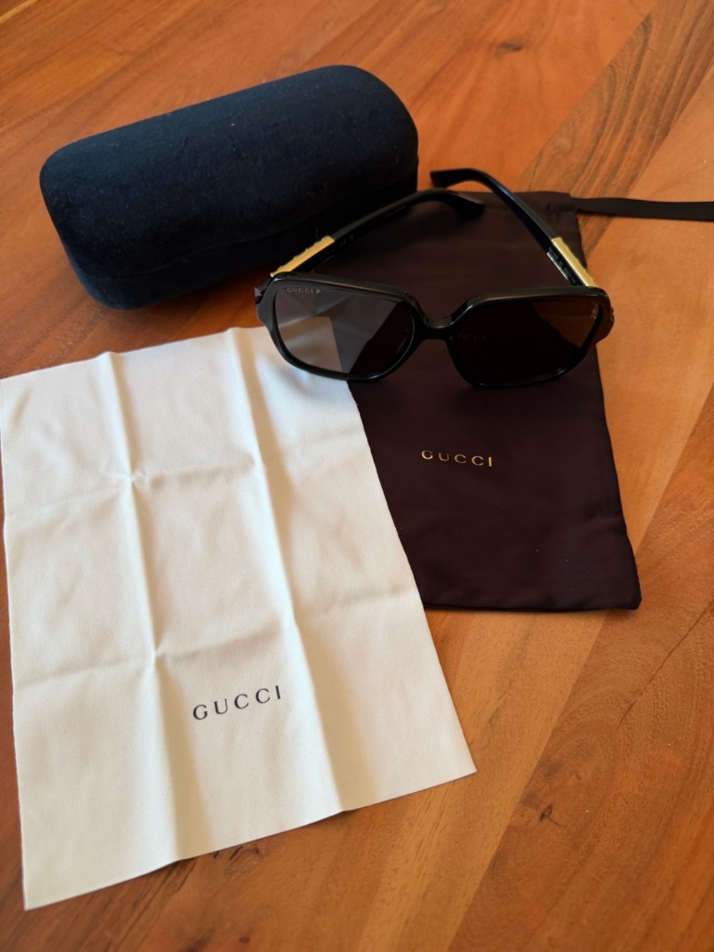 Gucci Polarized Sunglasses GG1189S